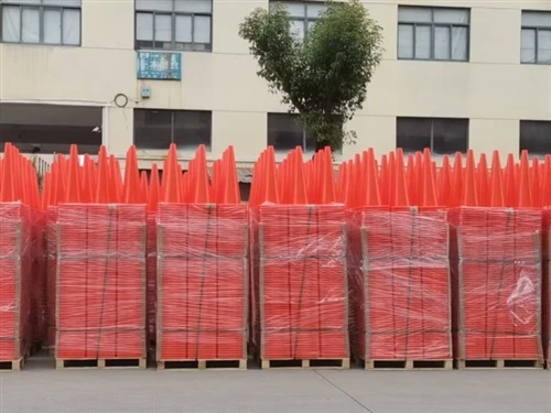 Taizhou Saimeite completa la carga de productos de seguridad vial y el envío ...